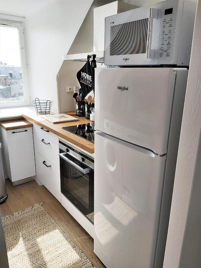 "Un Air De Jazz" Appartement T2 En Plein Centre-Ville Renove Coutances Exterior foto